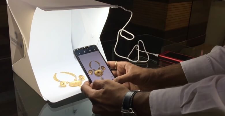 Is it a Good Idea to Capture Jewelry Photos With Smart Phone