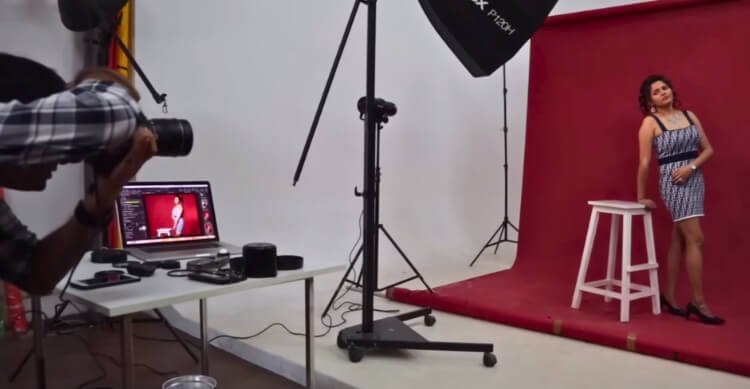 Does Fashion Photographer Edit Their Own Photos