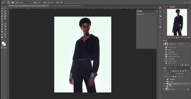 How to Retouch a Fashion Photo