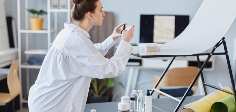 How to Take Product Photos With a Phone