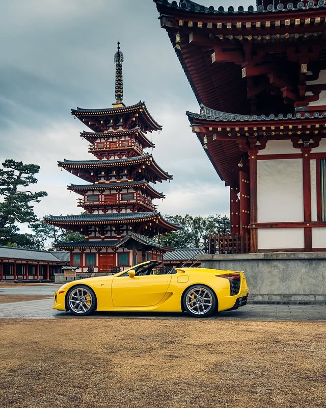 Cultural Drive Car Photography Idea